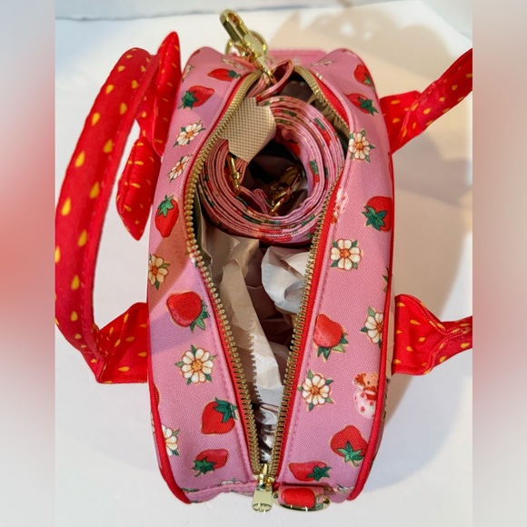 Whatever! Makes You Happy Strawberry Shortcake Mini Duffle CrossBody Bag BNWT - Picture 10 of 11
